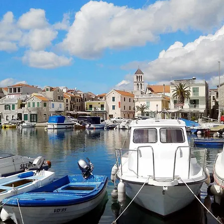 In Mit Grill By Interhome Apartment Vodice