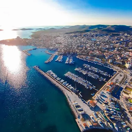 In Mit Grill By Interhome