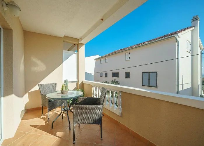 Apartment In Mit Grill By Interhome