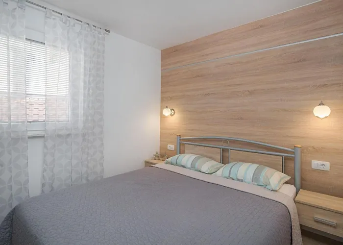 In Mit Grill By Interhome * Vodice