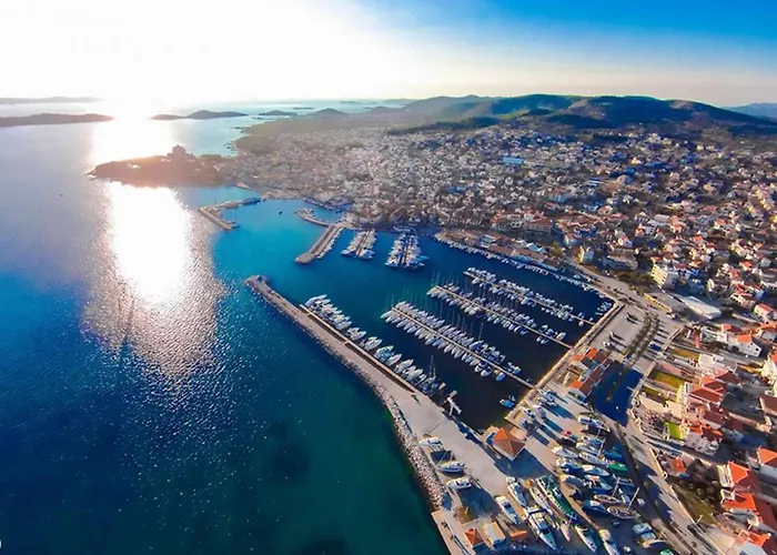 In Mit Grill By Interhome